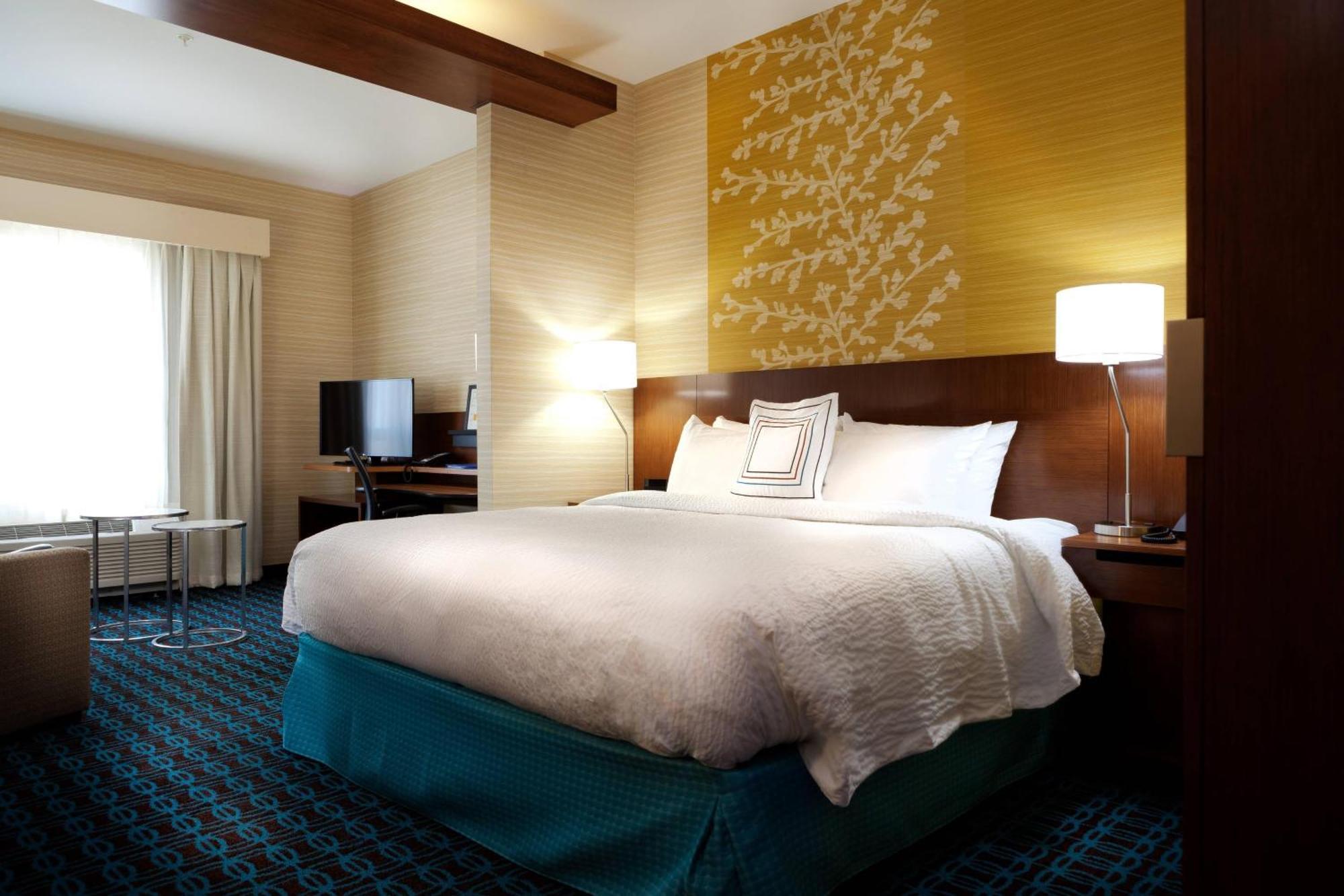 Fairfield Inn & Suites By Marriott Lethbridge Extérieur photo